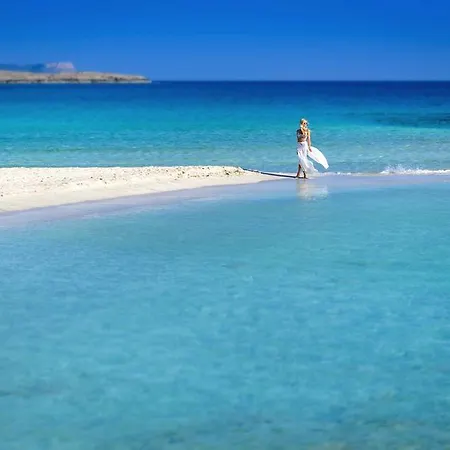 Chloe * Paralimni